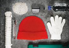 The perfect winter emergency car kit